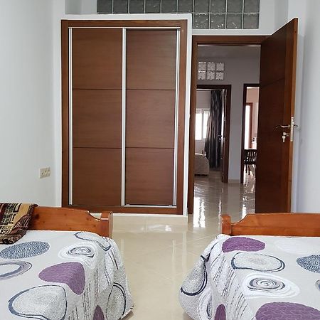 Appartement Au Centre De Martil Luaran gambar